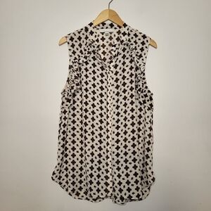 Fourteenth Place Button Down Sleeveless Blouse Size L